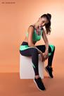 Top fitnes verde TAM m