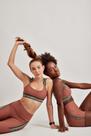 Top matrix jump brown