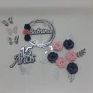 Topo de Bolo 15 anos Flores Duas Cores e Prata personalizado Topo de Bolo 15 anos Flores Duas Cores e Prata personalizado