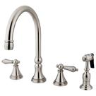 Torneira de cozinha Kingston Brass Governor Deck Mount com pulverizador