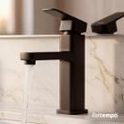 Torneira para Banheiro Lavabo Bica Baixa Bancada Quadrada Inox e ABS Beltempo Torneira para Banheiro Lavabo Bica Baixa Bancada Quadrada Inox e ABS Beltempo