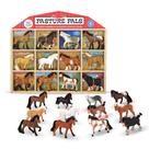 Toy Horses Melissa & Doug Pasture Pals com celeiro de madeira, 12 unidades