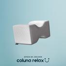 Travesseiro de Joelho Coluna Relax Tecnologia NASA com Espuma Premium e Formato Ergonômico