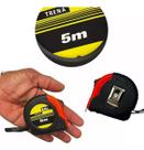 Trena Emborrachada Com 3 Travas 5 Metros x 19mm, Fita Métrica Larga Medida Medição Precisão Construção Durável Profissional Trena Emborrachada Com 3 Travas 5 Metros x 19mm, Fita Métrica Larga Medida Medição Precisão Construção Durável Profissional