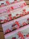 Tricoline digital faixas flores e xicaras vermelho cupcake mini