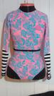 Trikini Cropped Manga Longa Hot Pant Lycra UV50+ Rosa Folhas Tamanho:GCor:Rosa Trikini Cropped Manga Longa Hot Pant Lycra UV50+ Rosa Folhas Tamanho:GCor:Rosa