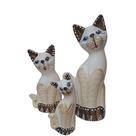 Trio de Gatos: Um Toque de Alegria e Aconchego para sua Casa