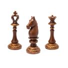 Trio de peças do xadrez decorativas em resina