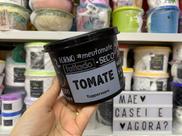 Tupperware Redondinha Tomate 500 ml com Tampa Preta