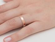 Uma Aliança Em Ouro 10k Rosé Rosa, Vermelho Uma Aliança Em Ouro 10k Rosé Rosa, Vermelho