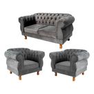Uma Sofá 2,00cm Duas Poltronas Chesterfield Elisabeth Suede Cinza