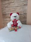 Urso de pelúcia 38x30 romântico com 1 caixa de bombom Ferrero Rocher Urso de pelúcia 38x30 romântico com 1 caixa de bombom Ferrero Rocher