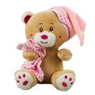 Urso de Pelúcia Sentado Com Chapeu e Naninha Rosa 20cm