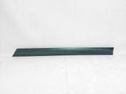 USADO: Moldura Porta Traseiro Esquerdo Passat Alemão Variat 1995 Verde USADO: Moldura Porta Traseiro Esquerdo Passat Alemão Variat 1995 Verde