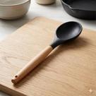 Utensílio de Silicone e Bambu - Colher Preta