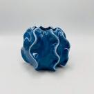 Vaso Decorativo de Cerâmica Azul Orgânico 9,1x11,3x11,5cm Vaso Decorativo de Cerâmica Azul Orgânico 9,1x11,3x11,5cm