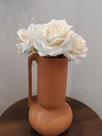 Vaso em Cerâmica Decorativo Alto com Alça 26 cm x 13 cm Mostarda Design Elegante e Contemporâneo Vaso em Cerâmica Decorativo Alto com Alça 26 cm x 13 cm Mostarda Design Elegante e Contemporâneo