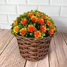 Vaso Trançado com Arranjo de Flores Artificiais - Decoração
