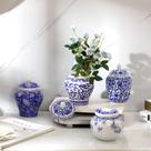 Vasos Hushee Pequenos de Porcelana Cerâmica Azul e Branca, 4 Unidades Vasos Hushee Pequenos de Porcelana Cerâmica Azul e Branca, 4 Unidades