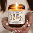 Vela de soja para presente de boas-vindas 'New Home 2025' 250 mL - Soy and Sass
