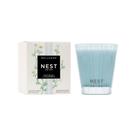 Vela NEST New York Driftwood & Camomile 240 mL com 60 horas de queima
