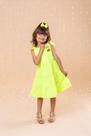 Vestido Blogueirinha Verde Neon Cerejinha - Tecido 100% Poliéster Vestido Blogueirinha Verde Neon Cerejinha - Tecido 100% Poliéster