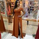 Vestido com fenda
