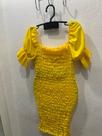 Vestido cor Amarelo tamanho M