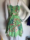 Vestido Curto Feminino Estampado Rodado Com Faixa Vestido Curto Feminino Estampado Rodado Com Faixa