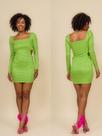 Vestido curto tule forrado manga longa