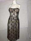 Vestido em renda com forro de silicone (Tam: M/G)