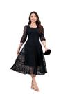 Vestido em Renda Elegante Midi Moda Evangelica Cor:PretoTamanho:P