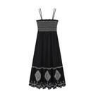 Vestido Feminino Bordado Floral - Sem Mangas, Gola Quadrada, Estilo Étnico e Plissado Vestido Feminino Bordado Floral - Sem Mangas, Gola Quadrada, Estilo Étnico e Plissado