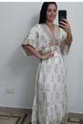 Vestido Feminino Branco com detalhes em Bordâdos, Tamanho 44 Vestido Feminino Branco com detalhes em Bordâdos, Tamanho 44