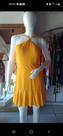 Vestido feminino na cor amarela Vestido feminino na cor amarela