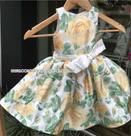 Vestido Floral Rosas Amarelas com tule Armação