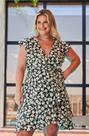 Vestido floral Suzana Tamanho 42 Plus size Vestido floral Suzana Tamanho 42 Plus size