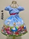 Vestido infantil,alice no país das maravilhas Vestido infantil,alice no país das maravilhas