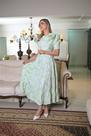 Vestido Jade Midi com Zíper e Manga Princesa - Jardim Seville Bordado
