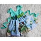 Vestido Menina Infantil Simples Temático Tiana a Princesa e o Sapo Adulta RF02 Vestido Menina Infantil Simples Temático Tiana a Princesa e o Sapo Adulta RF02