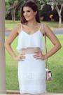 Vestido Of White Crepe Alça Detalhes Renda Fato Básico Vestido Of White Crepe Alça Detalhes Renda Fato Básico