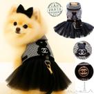 Vestido Peitoral Paris para cachorro (acompanha guia)