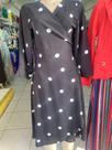 Vestido preto bolinha