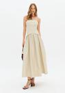 Vestido super midi sem mangas lança perfume -