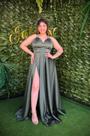 Vestido Verde Oliva Com Fenda Tam G