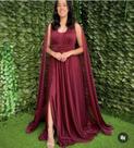 Vestido Vinho De Luxo Mullet Manga Extra Longa E Fenda , Tam G