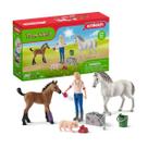 Visita veterinária mundial à fazenda Playset Schleich com leitão, égua e potro