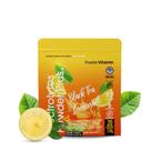 Vitaminas em pó, eletrólito em pó, além de chá preto, limonada