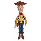 Woody Toy Story Boneco De Pano 37cm Com Som Original Disney Pixar, Toyng, Frases Em PT-BR Woody Toy Story Boneco De Pano 37cm Com Som Original Disney Pixar, Toyng, Frases Em PT-BR