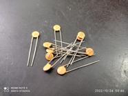 10x Capacitor Ceramico 330pf/1kv 20% Rohm